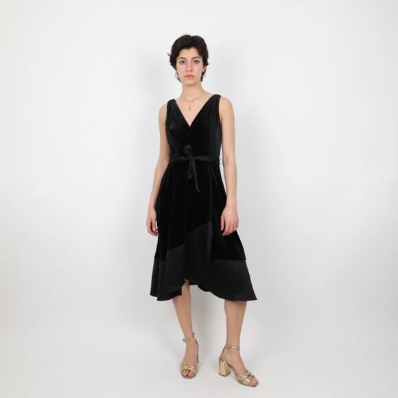 Dkny Dresses & Skirts - NWOT DKNY Midi Black Sleeveless Faux Wrap V Neckline Velvet Dress Size 4